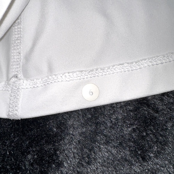 🍋 Lululemon Size 6 Short Sleeved Top - Picture 5 of 6